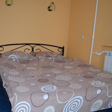 Apartment Laboratorniy Per. 26 Κίεβο Εξωτερικό φωτογραφία